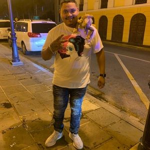 Meet your Posher, Juan